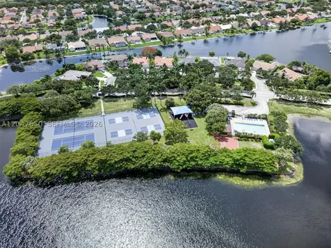 16203 NW 8th Drive Pembroke Pines FL 33028