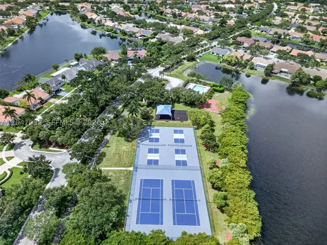 16203 NW 8th Drive Pembroke Pines FL 33028