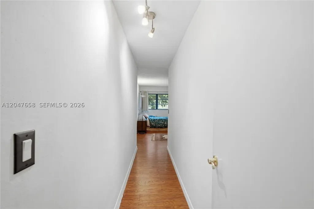 2822 N 34th Avenue Hollywood FL 33021