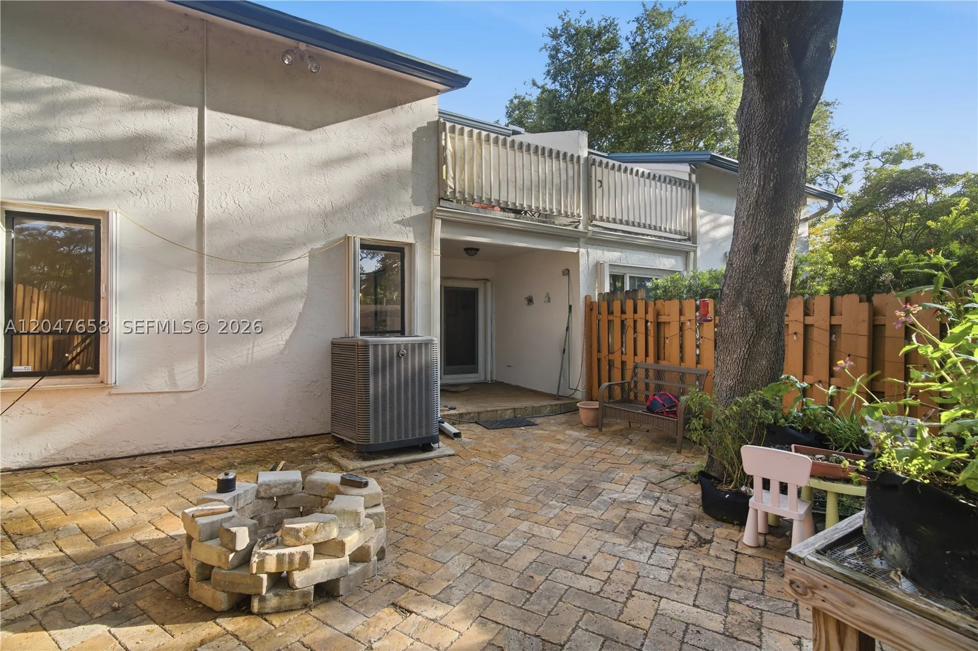 2822 N 34th Avenue Hollywood FL 33021