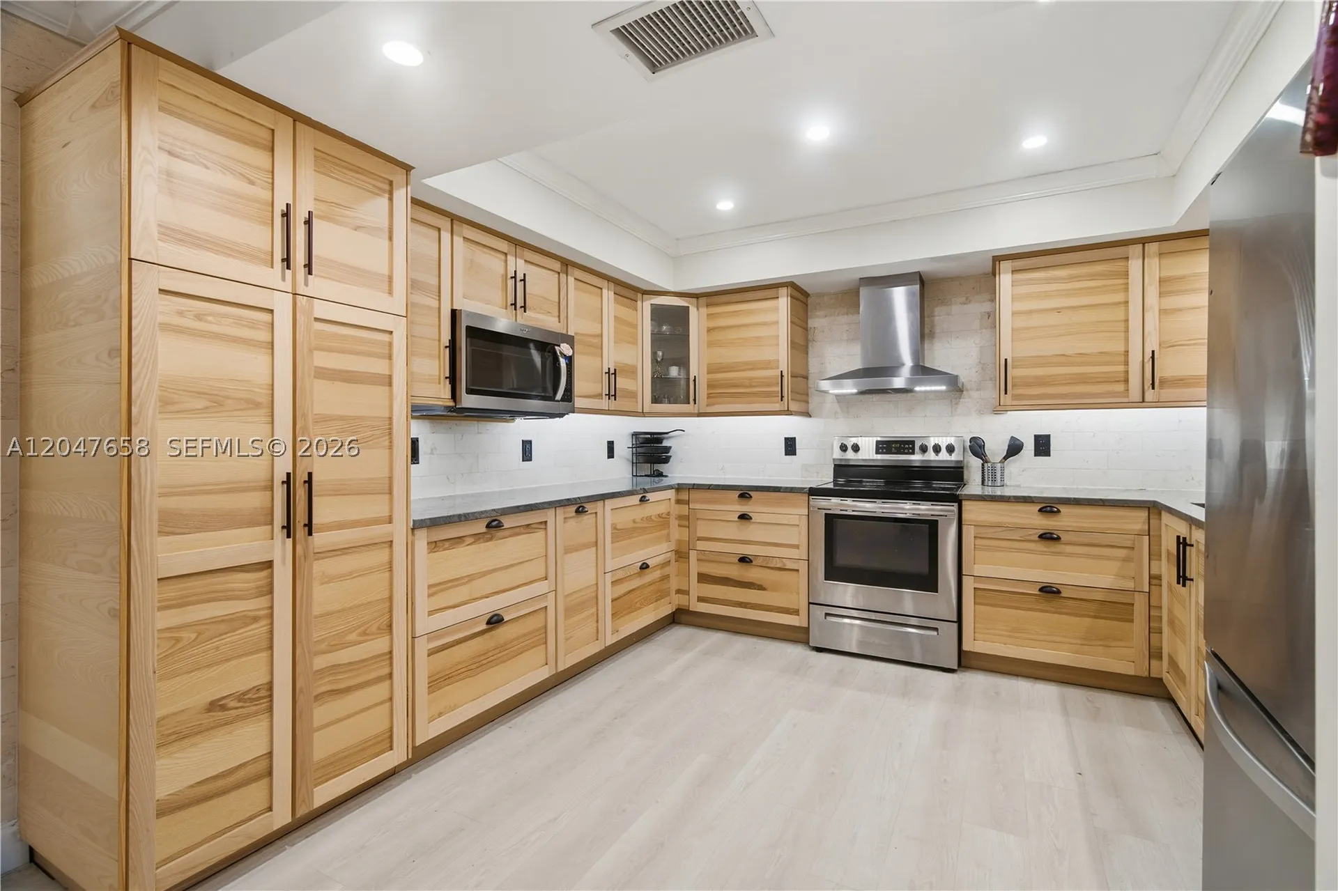 2822 N 34th Avenue Hollywood FL 33021