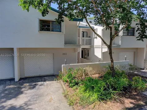 2822 N 34th Avenue Hollywood FL 33021