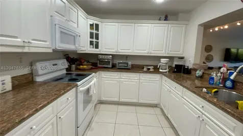 151 Crandon Boulevard Key Biscayne FL 33149