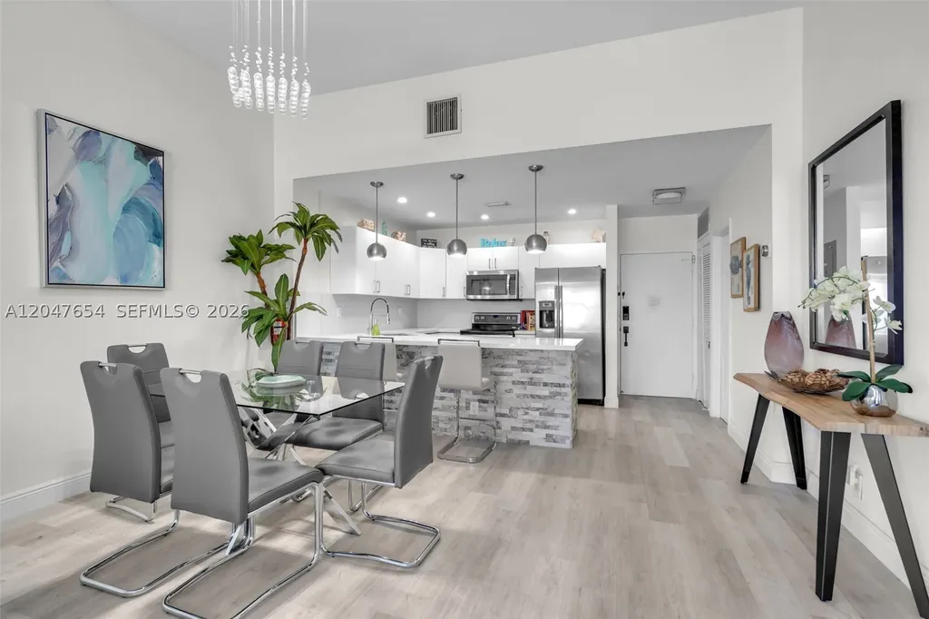3725 S Ocean Drive Hollywood FL 33019