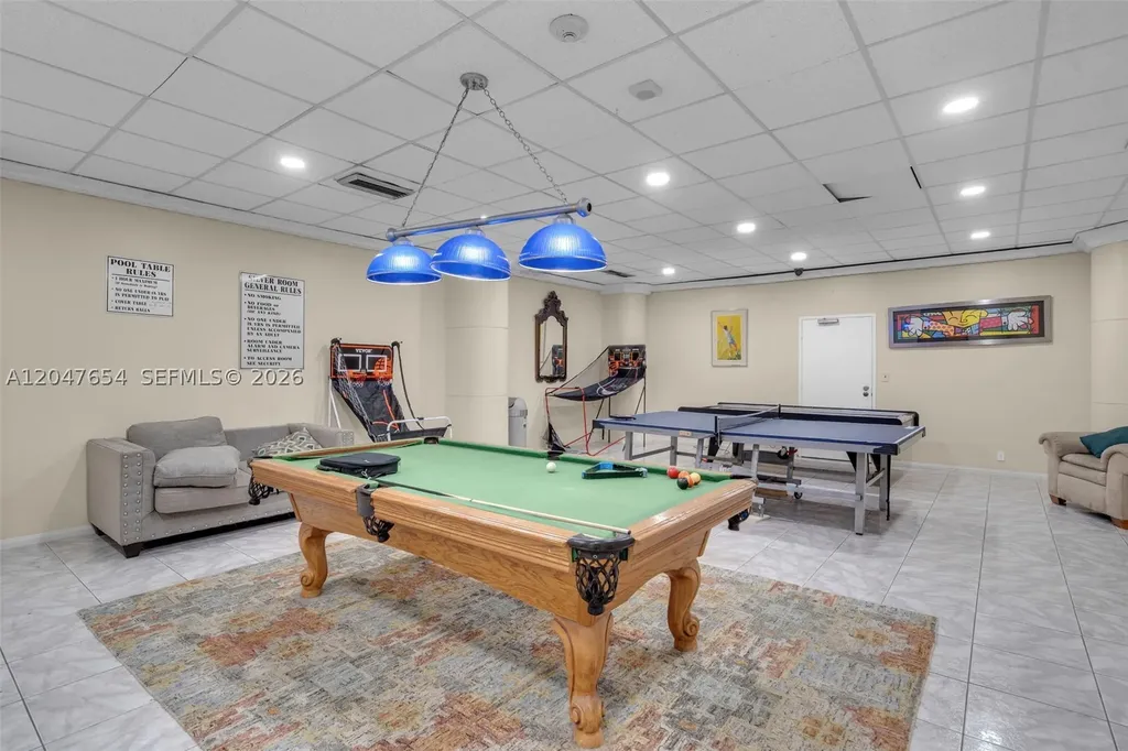 3725 S Ocean Drive Hollywood FL 33019