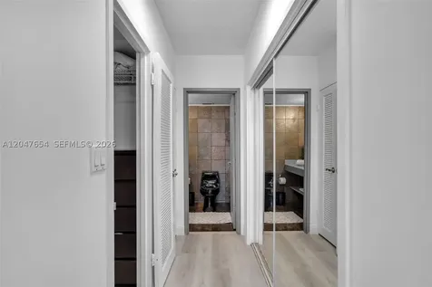 3725 S Ocean Drive Hollywood FL 33019