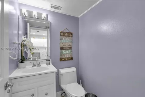 3725 S Ocean Drive Hollywood FL 33019