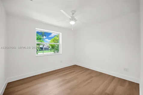 13224 SW 255th Terrace Homestead FL 33032
