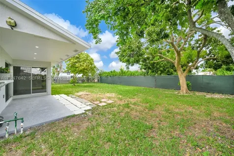 13224 SW 255th Terrace Homestead FL 33032