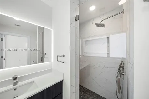 900 Biscayne Boulevard Miami FL 33132