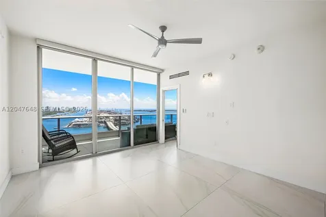 900 Biscayne Boulevard Miami FL 33132