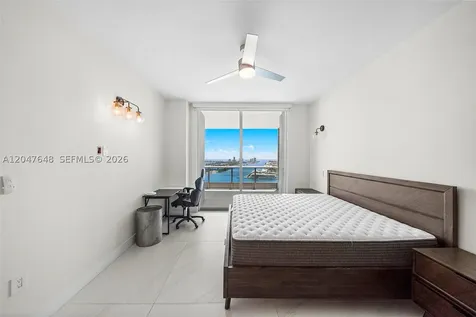 900 Biscayne Boulevard Miami FL 33132