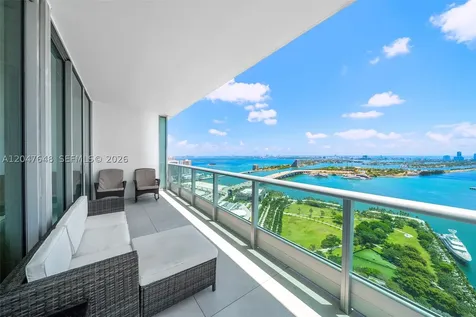 900 Biscayne Boulevard Miami FL 33132