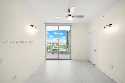 900 Biscayne Boulevard Miami FL 33132