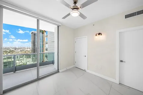 900 Biscayne Boulevard Miami FL 33132