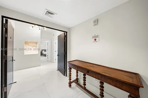 900 Biscayne Boulevard Miami FL 33132