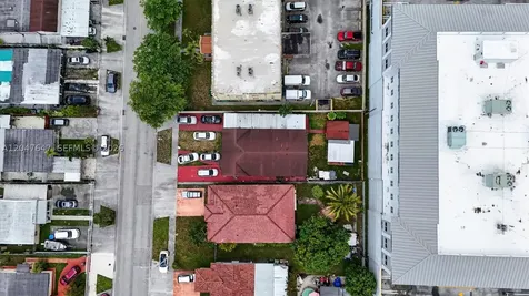525 E 24th Street Hialeah FL 33013