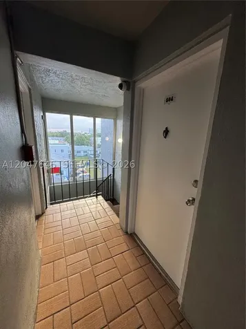 1933 SW 7th Street Miami FL 33135