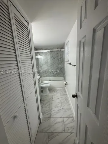 1933 SW 7th Street Miami FL 33135