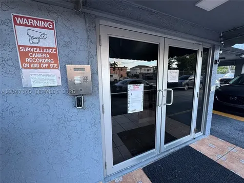 1933 SW 7th Street Miami FL 33135