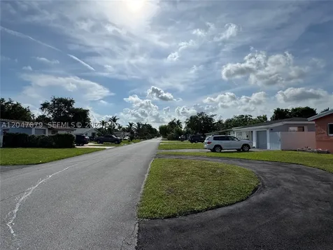 7612 Plantation Boulevard Miramar FL 33023