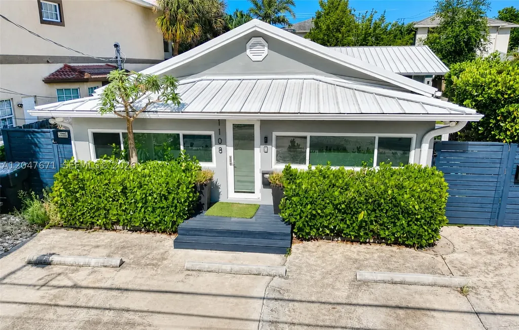 1108 NE 2nd Avenue Fort Lauderdale FL 33304