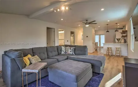 1108 NE 2nd Avenue Fort Lauderdale FL 33304