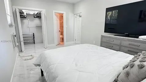 320 SW 29th Road Miami FL 33129