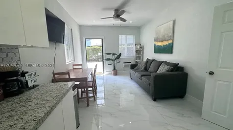 320 SW 29th Road Miami FL 33129