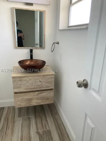 7900 Tatum Waterway Drive Miami Beach FL 33141