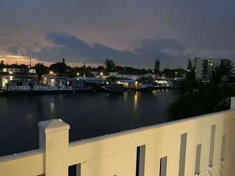 7900 Tatum Waterway Drive Miami Beach FL 33141