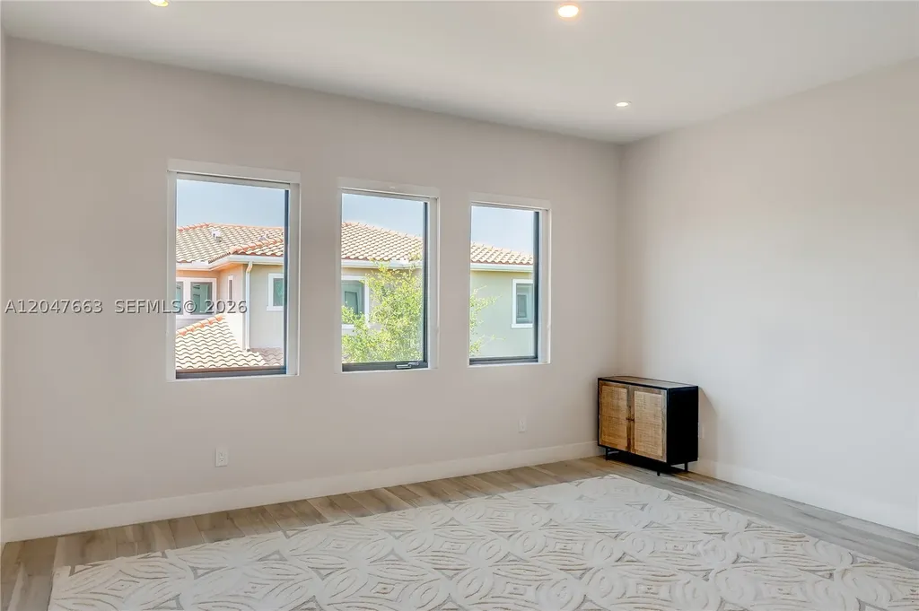 3412 Emerson Lane Hollywood FL 33312
