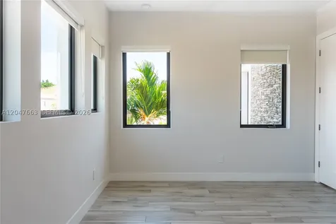 3412 Emerson Lane Hollywood FL 33312