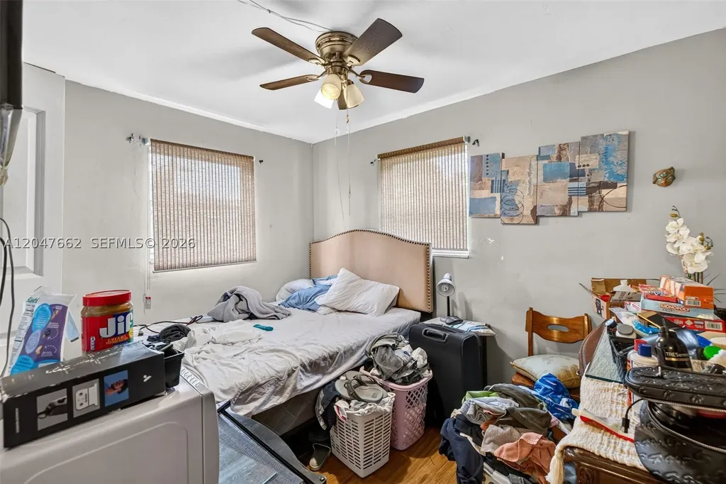 721 N 69th Avenue Hollywood FL 33024