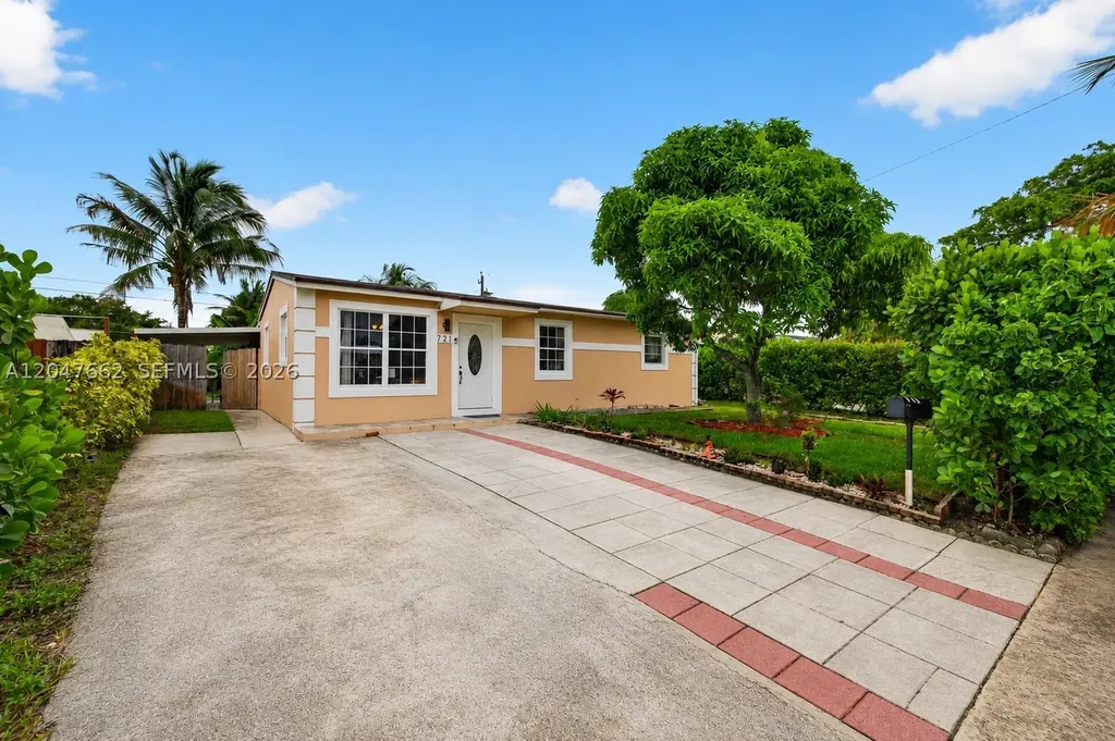 721 N 69th Avenue Hollywood FL 33024