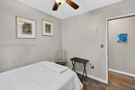 721 N 69th Avenue Hollywood FL 33024