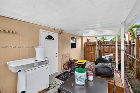 721 N 69th Avenue Hollywood FL 33024