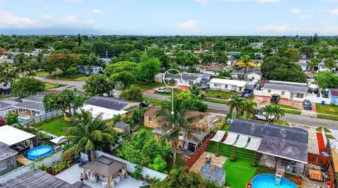 721 N 69th Avenue Hollywood FL 33024