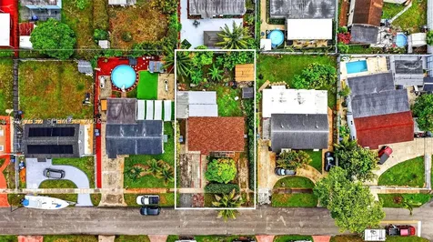 721 N 69th Avenue Hollywood FL 33024