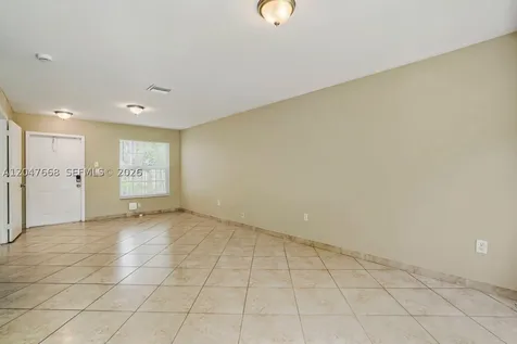 2296 NW 170th Avenue Pembroke Pines FL 33028