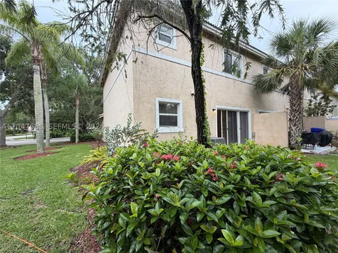 2296 NW 170th Avenue Pembroke Pines FL 33028