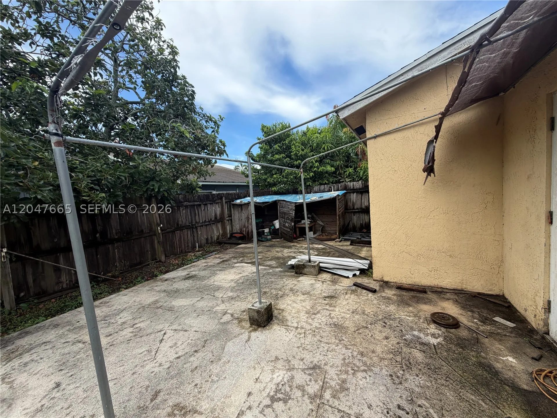 6117 Blue Grass Circle Lake Worth FL 33463