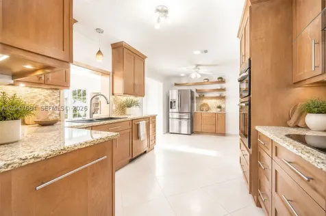 2202 N 42nd Avenue Hollywood FL 33021