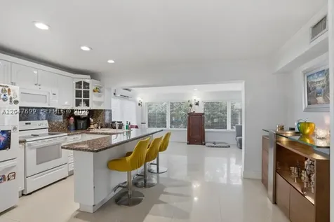 5000 SW 98th Ave Road Miami FL 33165
