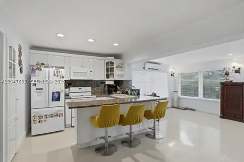 5000 SW 98th Ave Road Miami FL 33165