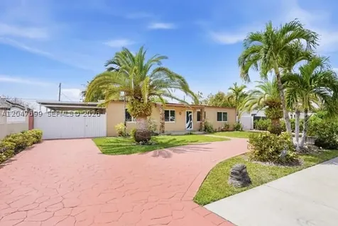 5000 SW 98th Ave Road Miami FL 33165