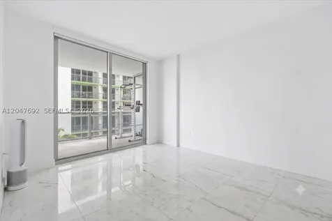 488 NE 18th Street Miami FL 33132