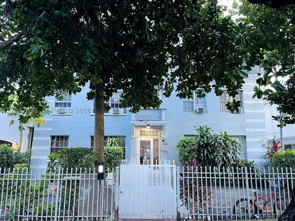 842 Meridian Miami Beach FL 33139