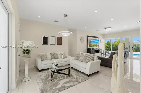 3000 SW 103rd Avenue Miami FL 33165