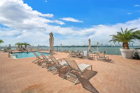 1228 West Avenue Miami Beach FL 33139